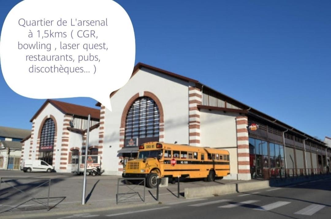 L'Appartement 7 - Centre Ville-Parking-Tv-Wifi タルブ エクステリア 写真